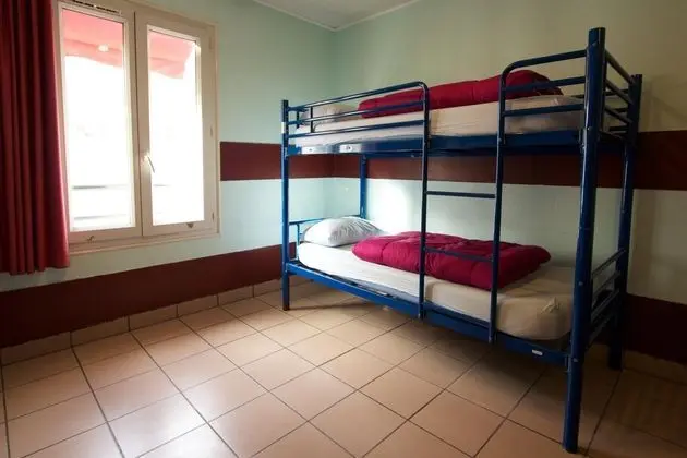 AUBERGE INTERNATIONALE DES JEUNES