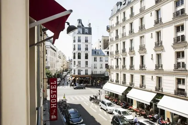 AUBERGE INTERNATIONALE DES JEUNES