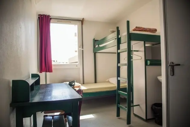 Auberge Jeunesse HI Paris Le dArtagnan - Oda