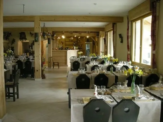 Auberge la Ferme de Ferrières - Yerinde Yemek
