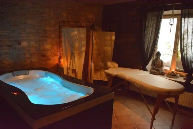 Auberge Le Relais - Havuz