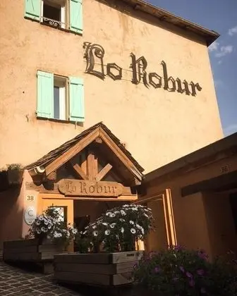Auberge Lo robur - Dış Mekan