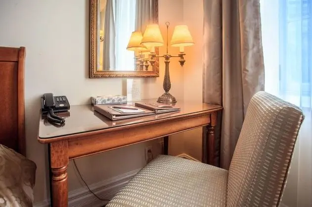 Auberge Montreal - Genel