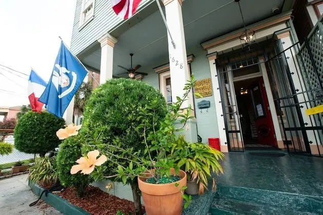 Auberge Nouvelle Orleans Hostel - Dış Mekan