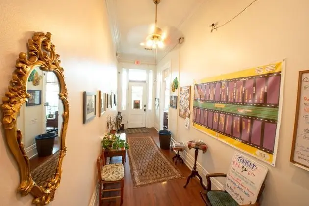 Auberge Nouvelle Orleans Hostel - Lobi
