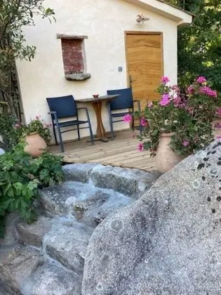 Auberge U Sirenu - Dış Mekan