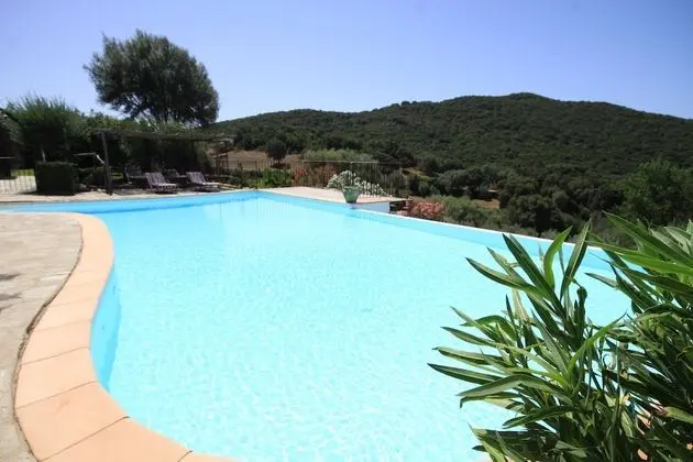 Auberge U Sirenu - Havuz