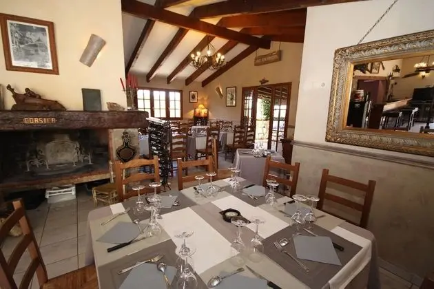 Auberge U Sirenu - Yerinde Yemek