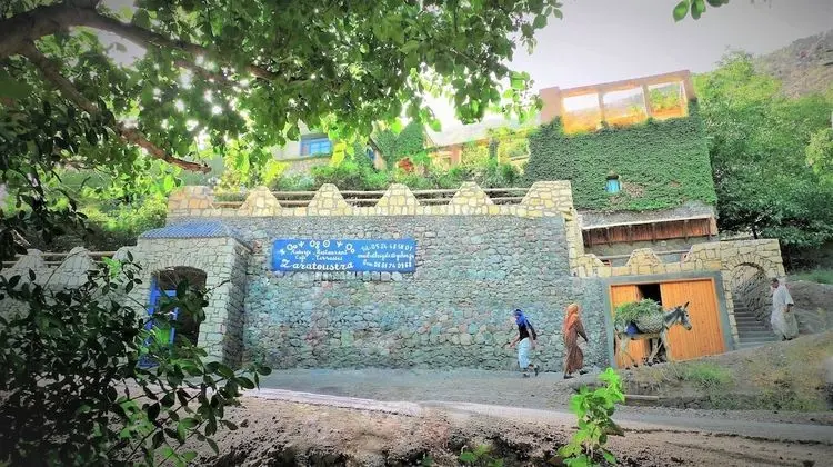 Auberge Zaratoustra - Dış Mekan