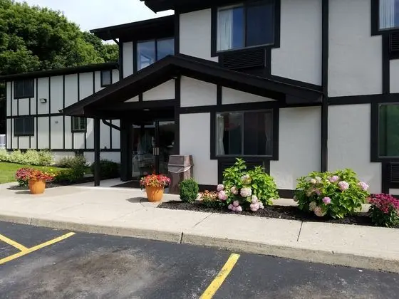 Auburn Inn
