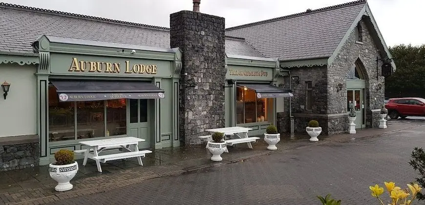 Auburn Lodge Hotel and Leisure Centre - Dış Mekan
