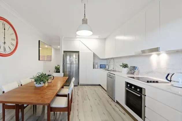 Auburun Designed 2 Bedrooms Home with Free Parking by KozyGuru - Öne Çıkan Resim