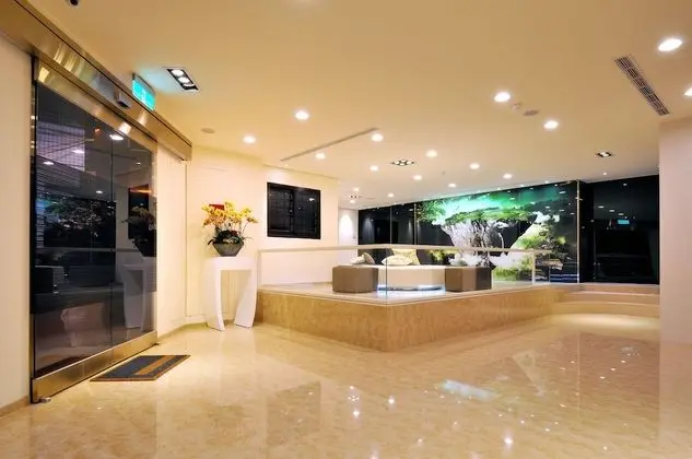 Audi Garden Business Hotel - Lobi