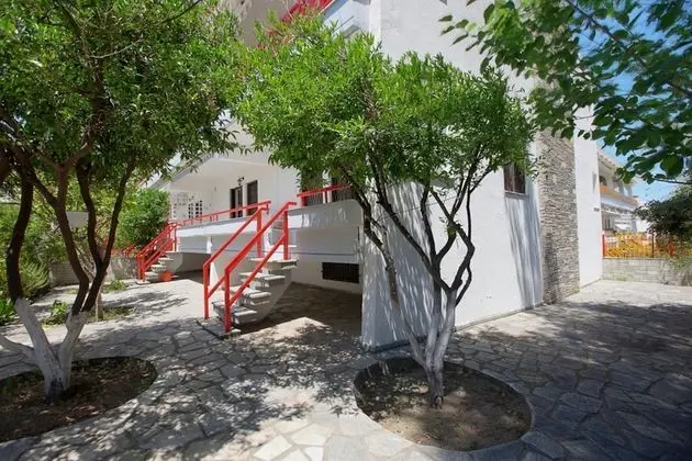 August Apt by halu! Villas