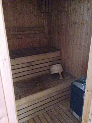 August Suites - Spa