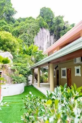 Auguste Holiday Residence