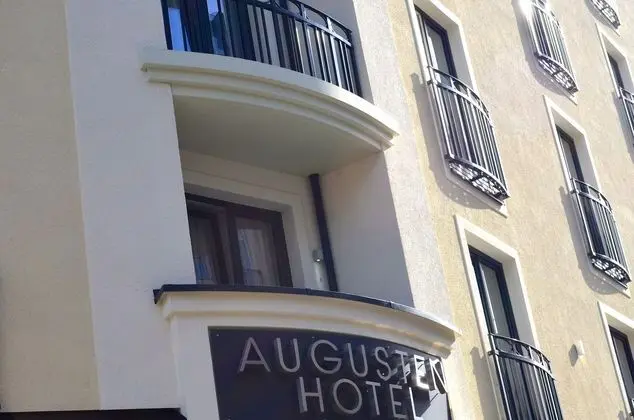 Augusten Hotel - Dış Mekan