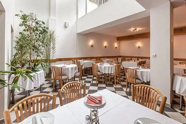 Hotel Augustus et Otto - Yerinde Yemek