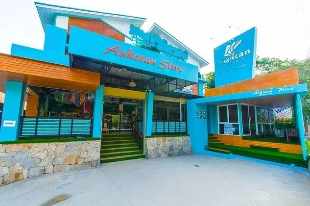Aukotan Place Hotel