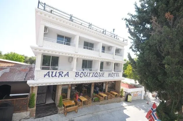 Aura Hotel