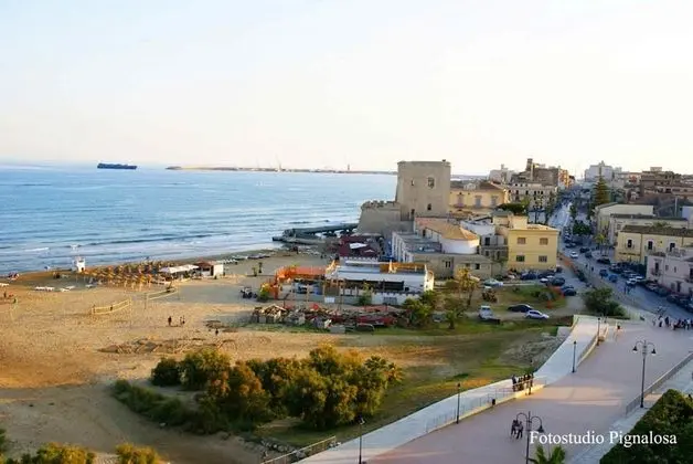 Aura CaseSicule, only for Sea View Lovers, Modern Style Apartment in City Center, Wi-Fi