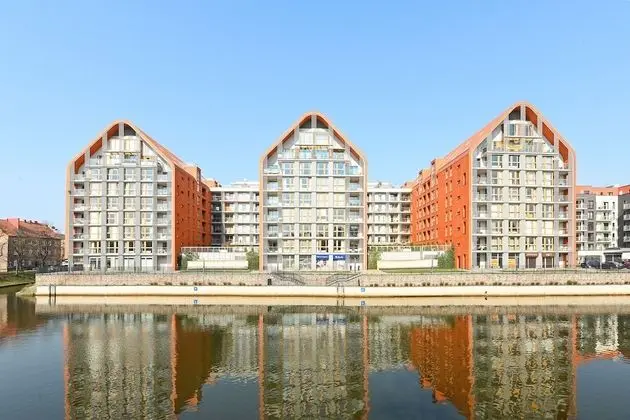 Aura by Downtown Apartments