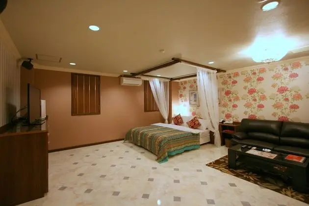 Hotel AURA Kansai Airport - Adults Only - Oda