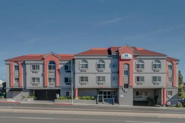 Hotel Aura