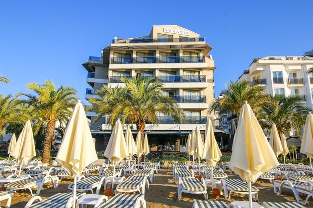 Aurasia Beach HotelFotoğrafı