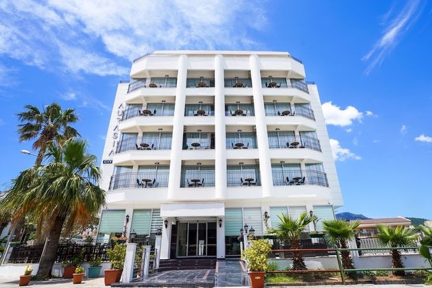 Aurasia SeaSide HotelFotoğrafı