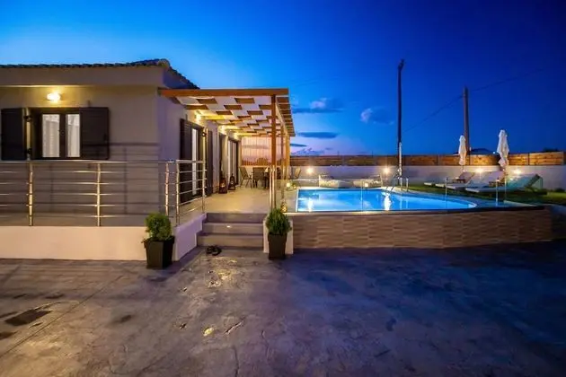 Aurelia Villa