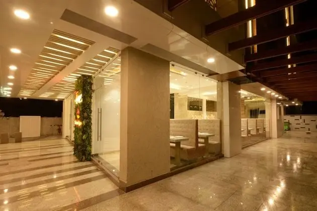 Hotel Auris - Dış Mekan
