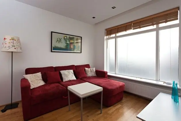 Aurora Apartments