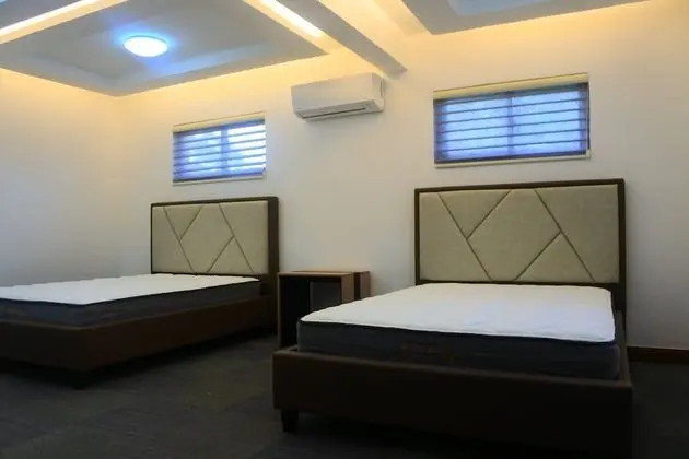 Aurora Hotel and Resort Clark - Oda