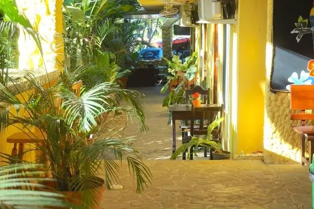 Hotel Aurora - İç Mekan