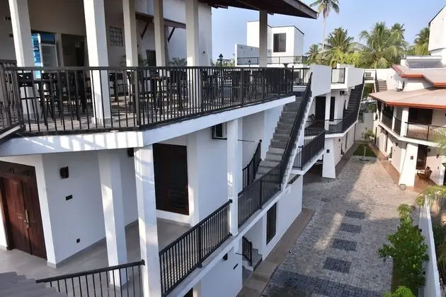 Aurora Four Seasons Villa & Spa