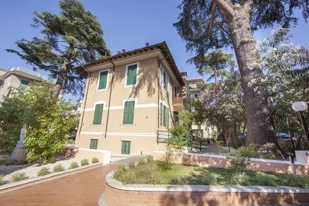 Villa Aurora Residence - Hostel - Dış Mekan