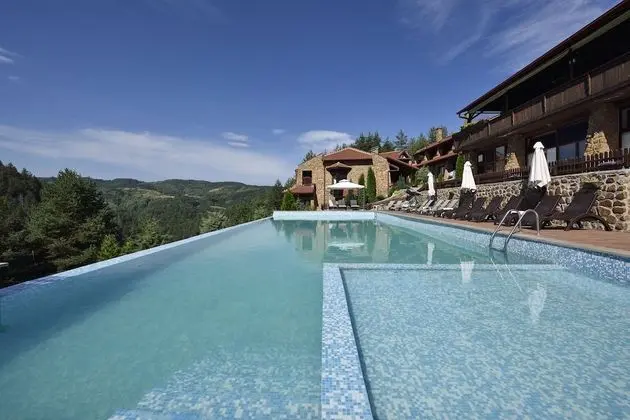 Aurora Resort & SPA