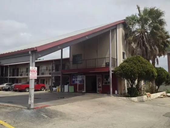 Austin Motor Inn - Dış Mekan