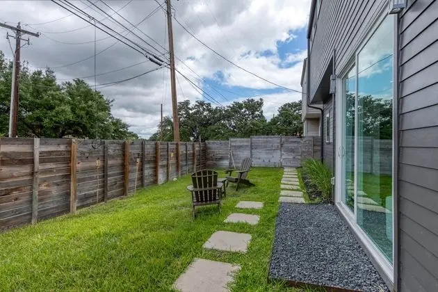 Austin Retreat - Unit A
