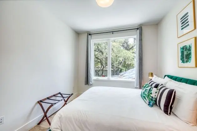 Austin Retreat - Unit A - Oda