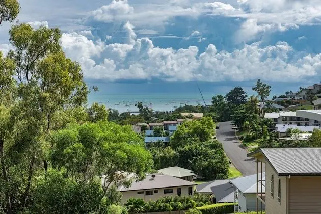 Austinmer - Cannonvale