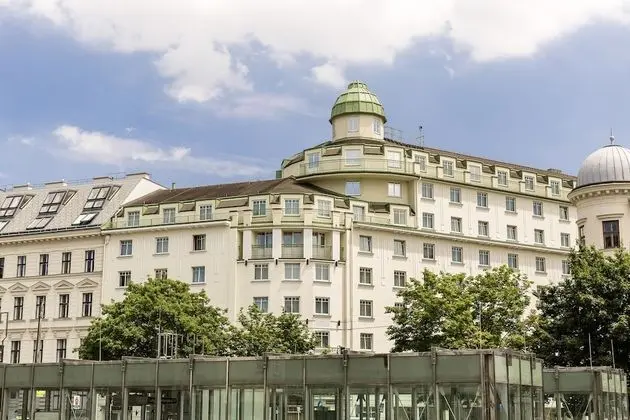 Austria Trend Hotel Ananas - Dış Mekan