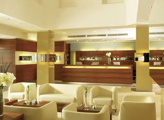 Austria Trend Hotel Europa Graz - Lobi