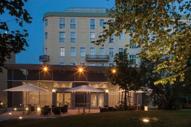 Austria Trend Parkhotel Schönbrunn - Dış Mekan