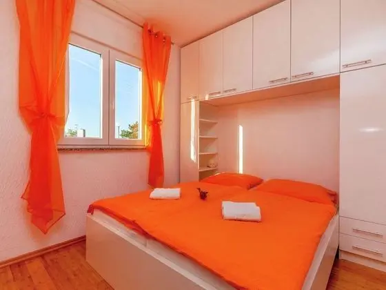Authentic Apartment With Swimming Pool in Dramalj Croatia - Oda
