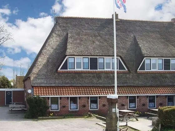 Authentic Group Accommodation in North Friesland on the Wadden Sea