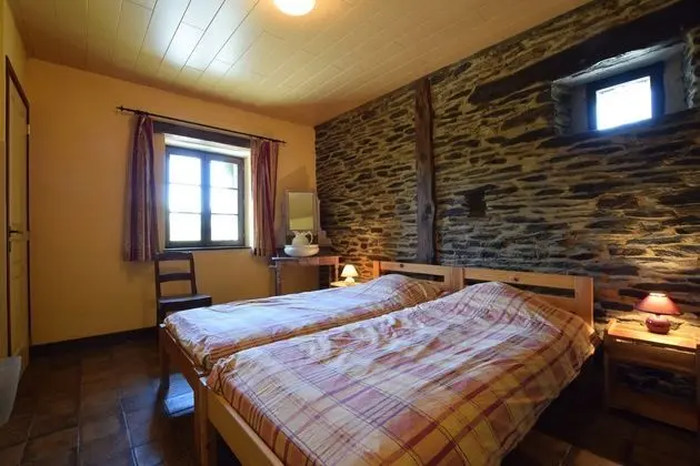 Authentic Holiday Home in Gouvy near Forest - Oda