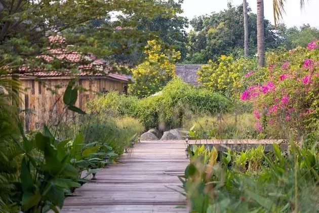 Authentic Khmer Village Resort - Dış Mekan