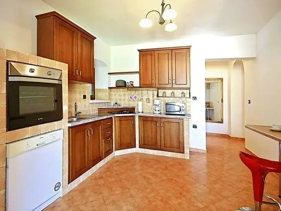 Authentic Villa in Tinjan With Private Pool